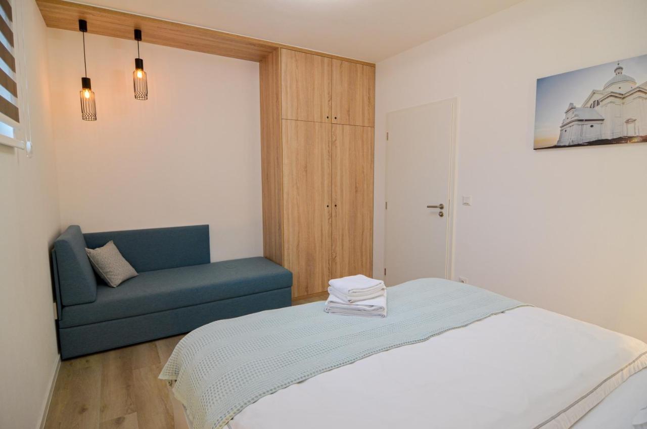 Apartman Astrid 4 Микулов Экстерьер фото